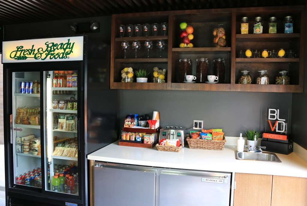 เดอะ บีแอลวีดี โฮเต็ลแอนด์ รีสอร์ท ลอสแอนเจลิส ร้านอาหาร รูปภาพ