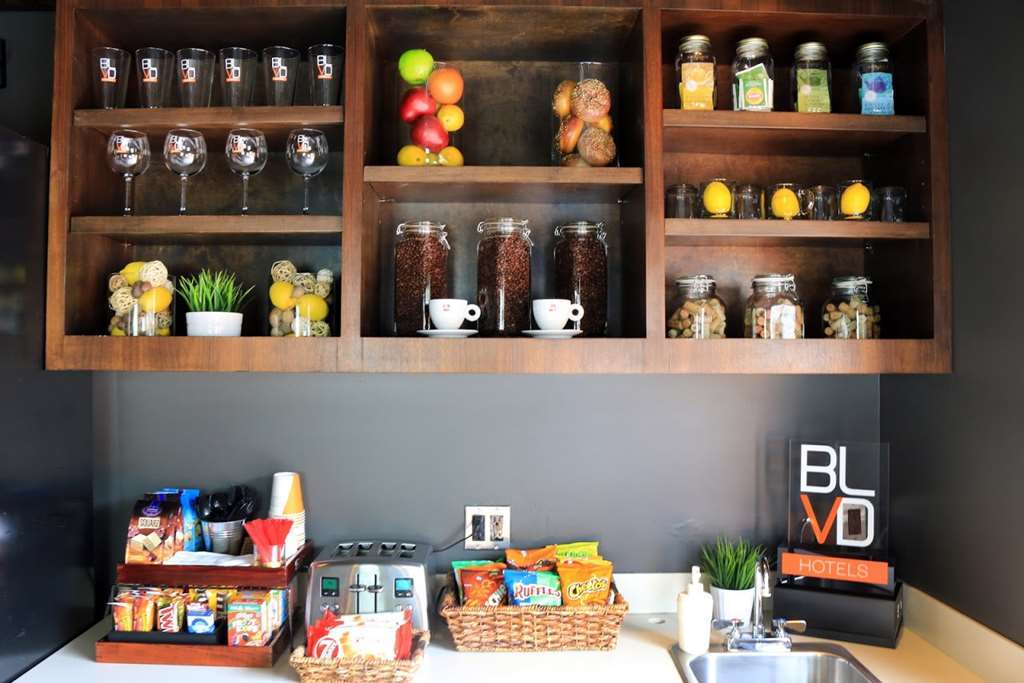 เดอะ บีแอลวีดี โฮเต็ลแอนด์ รีสอร์ท ลอสแอนเจลิส ร้านอาหาร รูปภาพ